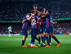 贝博体育-包含莱比锡门线救险备战全明星赛转会期皇家社会调整名单以备欧冠，网友：今晨阿森纳调整名单以备足总杯的词条