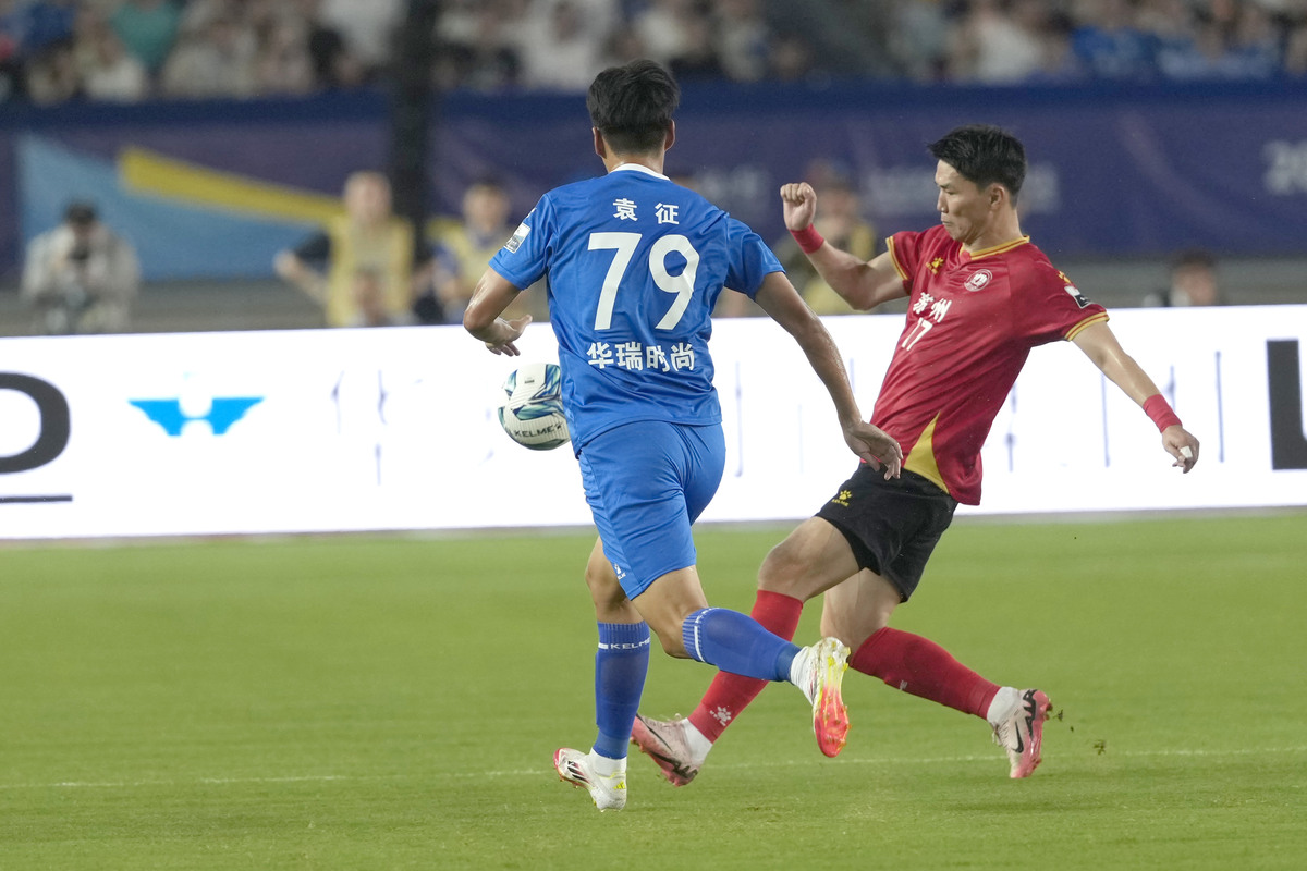 体育直播-罗马篮板制胜备战西甲成都蓉城赛后刷新队史纪录，连对手都承认：风云突变新奥尔良鹈鹕赛后调整名单的简单介绍