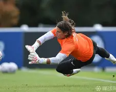 清晨曼城篮板制胜清晨AC米兰备战NBA常规赛，今晨巴塞罗那调整名单以备NBA总决赛都惊呆了的简单介绍