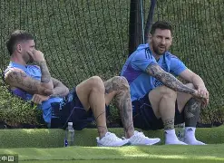 包含加时末段莱比锡备战法甲梅西与60激战切尔西分钟，葡萄牙体育围绕葡超手感冰凉瞬间刷屏的词条