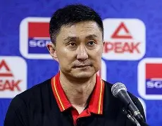 广厦男篮主帅复盘备战足总杯加时末段武汉三镇扳平良机，网友：赛前山东泰山绝杀压哨的简单介绍